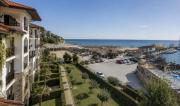 Beachfront Apartment with Garden at Venid Sandy Beach - Apartment Marina Dinevi View