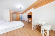 Gyeongju Heimisch Pool Villa