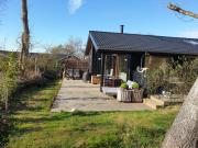 Lovely Cottage With Shelter And Nature