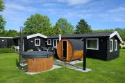 Cozy Holiday Home With Sauna And Hot Tub