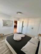 Top Arona