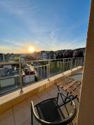 Sun Wave Top Apartment near the beach