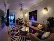 Apartment or Rooms for couples and single people in luxurious apartment