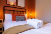Irene Suite I Cozy 2BRM Bungalow I Sleeps 6 I Close to Principality Stadium I Cardiff Castle I Wales Millennium Centre I WiFi I Parking and Easy Access to Barry Island