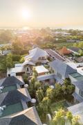 La Isla Boutique Residences