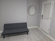 Flawless one bedroom apartment!