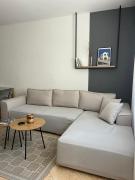 Marinas apartment-Between the Beach and the City