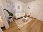 Spacious 2BR Getaway Easy Access to NYC & Newark