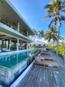 Luxury 6BR Ubud Villa River View Pool and Jungle