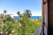 Alicante Center Postiguet Beach Steps Away Panoramic View AC