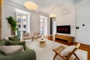 WHome Spacious Historic Lisbon Flat near Cais do Sodré