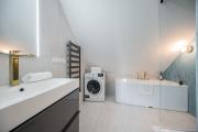 2 Bedroom Apt W-Balcony I cohost I
