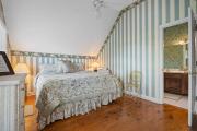 Genesis Country Estate - Courtneys Suite