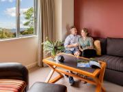 Top Leura