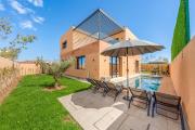 Luxury 5-Suite Villa with private pool in GOLF Amlkis