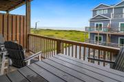 Top North Topsail Beach
