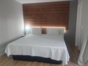 Studio 405 com cama King Size