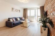 BNB Perla Ruzinova Apartment with balcony