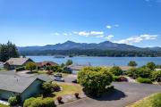Top Cascade Locks