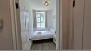 Top Colindale