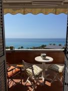 Gloria House - Sea View Apartment