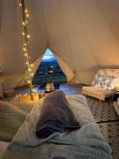 Hedgerow hideaway