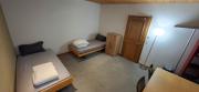 Pluto - Private Room with Shared Kitchen Shower and Toilet - Chur Old Town
