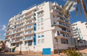 Elegant Apartment next to Beach & Marina Estepona