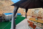 Casa Valdebek with Pool - Happy Rentals
