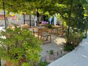 Simadhes Garden Rooms