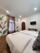 Top Bangkok Noi