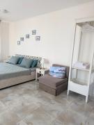 Oazis Sea View Apartment