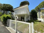 Lignano Sabbiadoro with garden