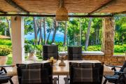 Top Sani Beach