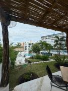 Top Acapulco