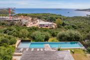Luxury Villa a Pantogia con Piscina a Sfioro