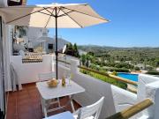 Villotel 4P Pool and Views