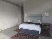 Top Stilbaai