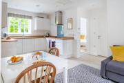 Top Blakeney