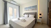 Top Piraeus