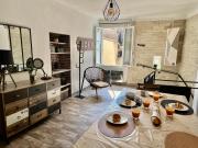 Le loft de la porte Sarrasine - Au cœur du charmant village de Fayence