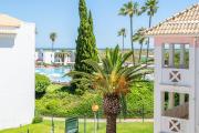 Studio with Beach & Pool Access Included - Golden Club