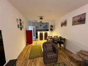 EIGHT FlooR APPARTMENTS