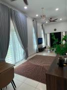 Top Ayer Hitam