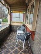 Top Lithgow