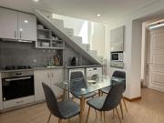 Charming Apartment with Balcony in Campanhã
