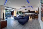 Elegant 3BR Pool Villa @Rawai Beach