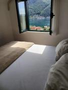 Top Kamenari