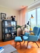 Great location in Reykjavík, sleeps 6, free parking