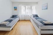 Family Apartment - 3 Bedrooms Sleeps 7